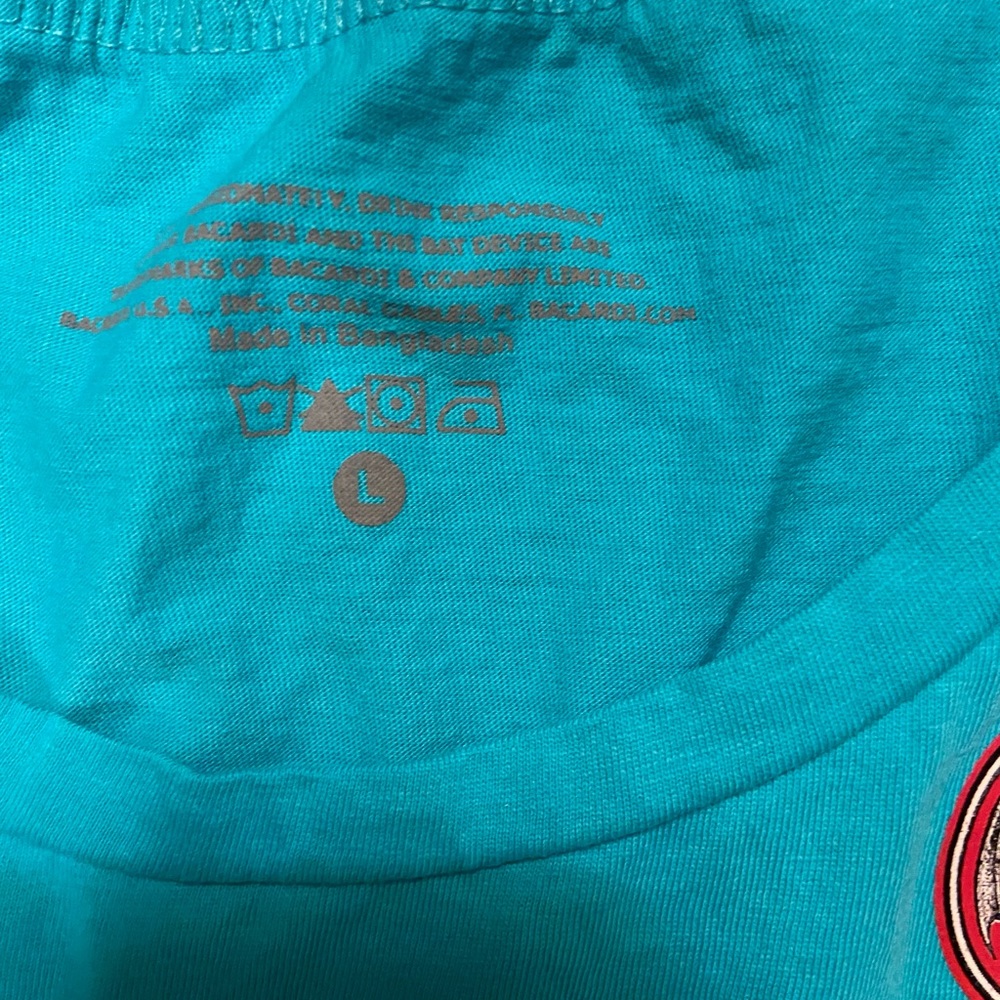 Bacardi Tank Top - Picture 4 of 4